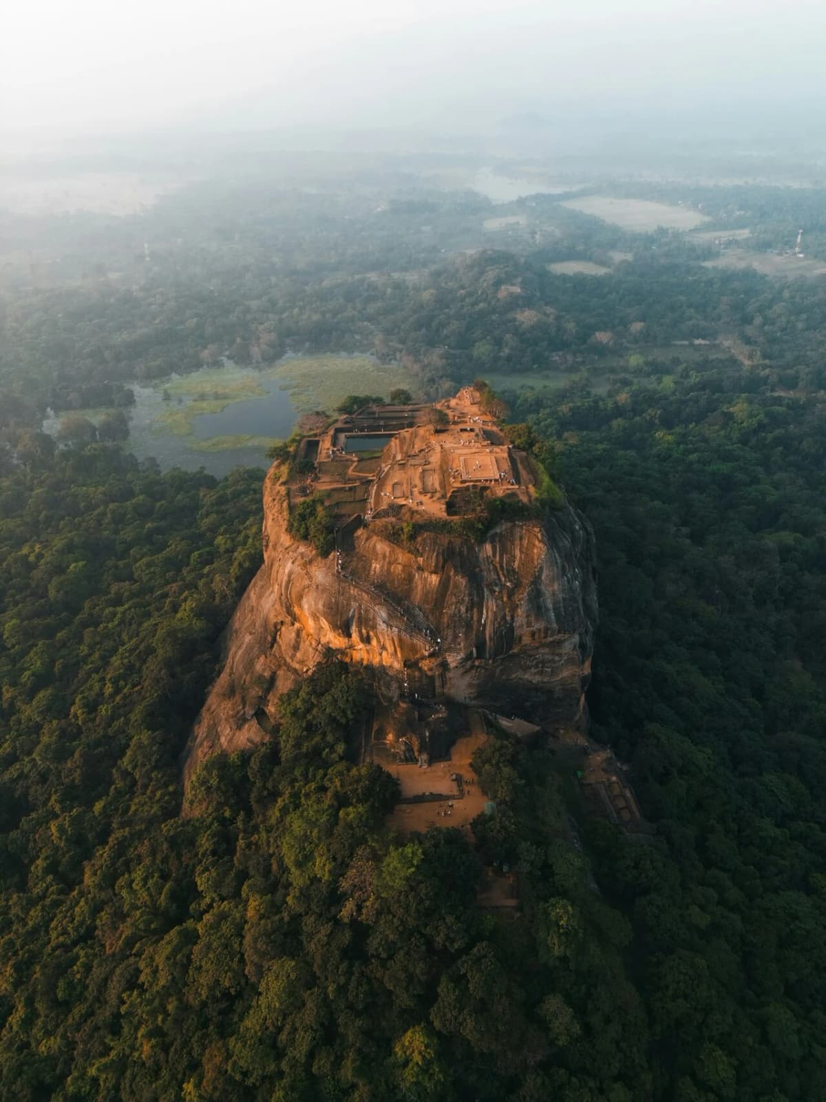 sigiriya rock fortress